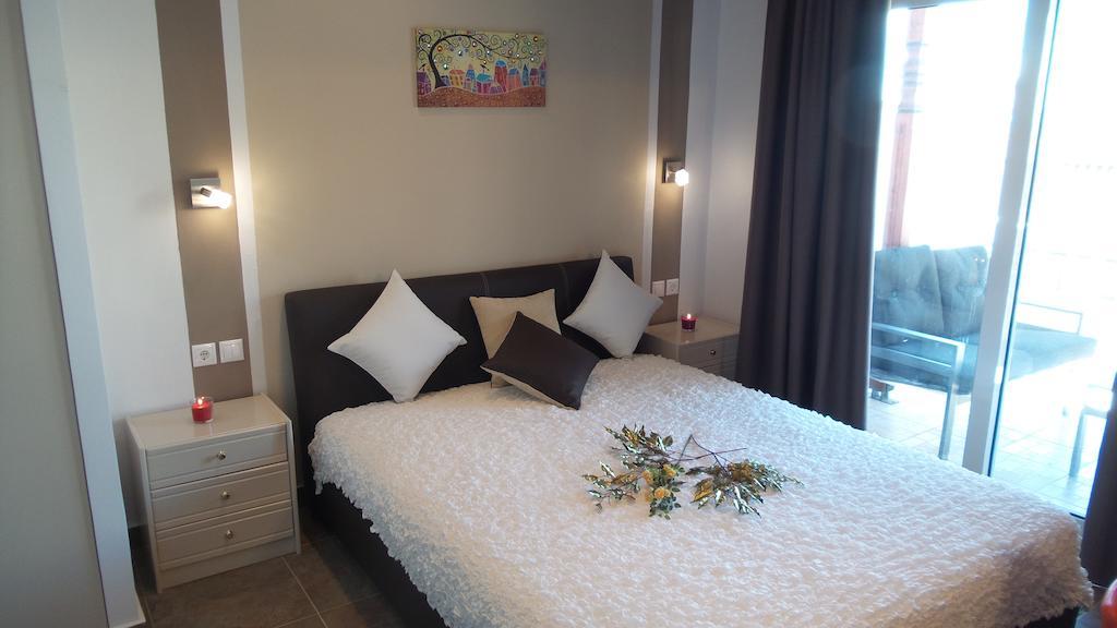 House Roula Hotel Neos Marmaras Room photo