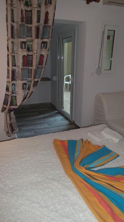 House Roula Hotel Neos Marmaras Exterior photo